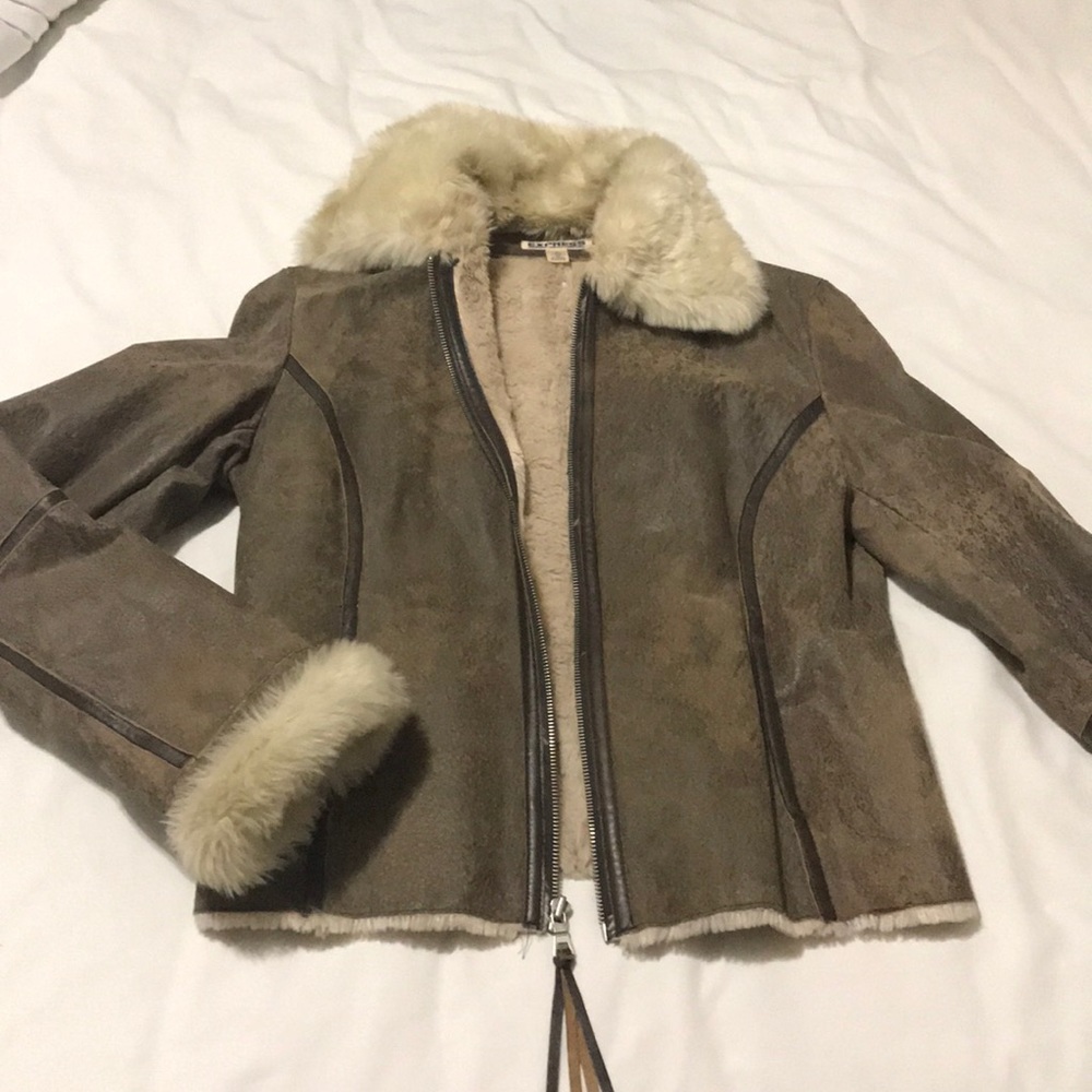Woman’s Express Winter Coat